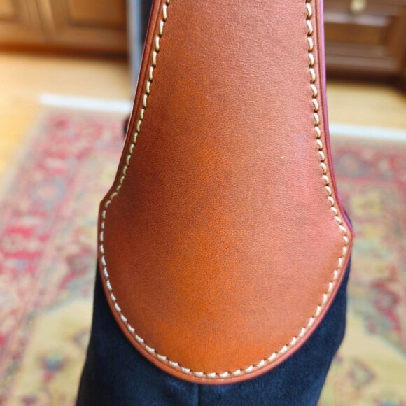 Dooney & Bourke Logo Lock Shoulder Bag - Picture 9 of 12